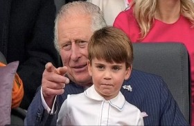 كاميلا: الملك تشارلز بارع في تقليد أصوات هاري بوتر