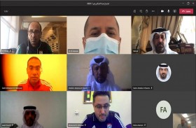 لجنة الحكام باتحاد الإمارات لكرة القدم تعقد اجتماعها الدوري عن بعد