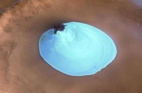 اكتشاف هياكل غامضة تحت سطح المريخ