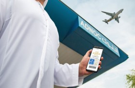 الاتحاد للطيران وأدنوك للتوزيع تعززان مزايا ومكافآت أعضاء برامج الولاء