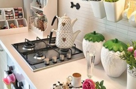 أشياء لا يجب الاحتفاظ بها تحت مجلى المطبخ