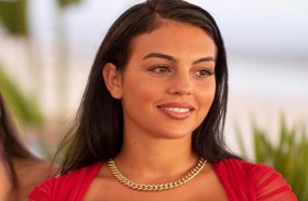 جورجينا رودريغز تحتفل بـ عيد ميلادها