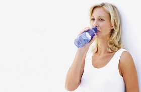 الكشف عن فوائد غير متوقعة للمياه المعدنية