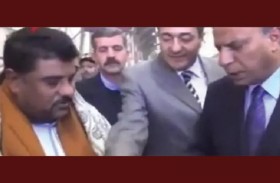 يخرج الأفيون بدل تذكرة القطار