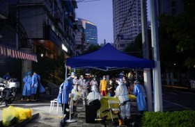 شنغهاي تمدد أوامر إجراء فحوص كوفيد