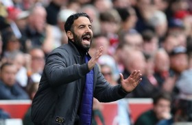 أموريم يطالب بالمزيد بعد فوز يونايتد على ليفربول 