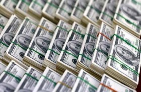 موظفة تعترف بسرقة 40 مليون دولار من الجامعة !