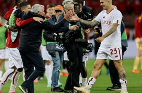 اليوم.. روما يتسلح بخبرة مورينيو أمام تاريخ إشبيلية في نهائي الدوري الأوروبي