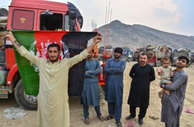 باكستان تفتح مراكز  احتجاز للأفغان قبل ترحيلهم 