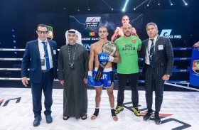 البرتغالي سانتوس يحرز اللقب العالمي في بطولة الكيك بوكسينج للمحترفين