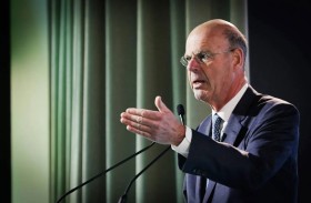 وزير فرنسي يدعو لتمديد محادثات التجارة بين أمريكا والاتحاد الأوروبي 