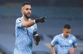 رياض محرز «مجنون الكرة»... من سارسيل إلى العالمية 