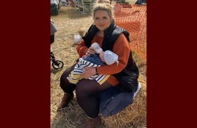 تنجب طفلها بعد 24 ساعة من اكتشاف الحمل