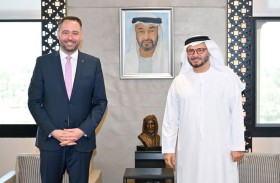 أنور قرقاش يلتقي نائب رئيس الوزراء وزير الخارجية البلجيكي