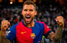 مدافع برشلونة مارتينيس في طريقه إلى النصر السعودي