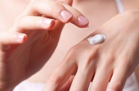 نصائح للعناية ببشرة اليد المجهدة من التعقيم