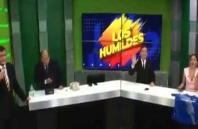 زلزال يثير الرعب في برنامج تلفزيوني مباشر