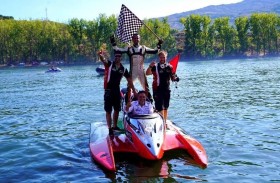 «أبوظبي للزوارق» يبدأ معسكره في البرتغال لحسم لقب مونديال الفورمولا2