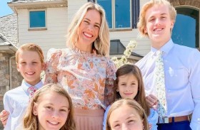 توقيف يوتيوبر أمريكية عذبت أطفالها