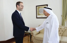 جمعة الماجد يستقبل عميد كلية لندن للأعمال  