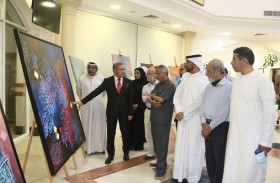 معرض «ابتهالات» لخليفة الشيمي يحتشد بالمعاني الروحية