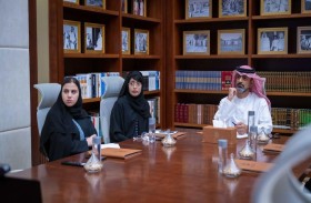 عمار النعيمي يناقش مع رئيسة المجلس العالمي لأيزو المدن انضمام إمارة عجمان لمشروع المدن المرنة العالمية 