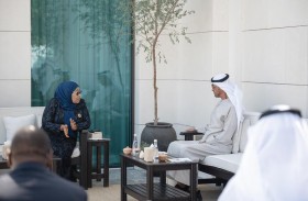 محمد بن زايد يبحث مع رئيسة تنزانيا علاقات الصداقة والتطورات الإقليمية والدولية 