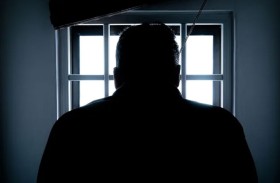 الضباط السمان .. التخسيس شرط للترقية