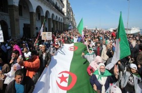 السلطات الجزائرية تذكّر بوجوب التصريح عن المسيرات 