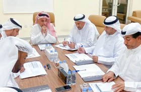 مجلس ضاحية خور كلباء يبحث التواصل مع الأسر والتعاون المشترك مع الجهات الحكومية