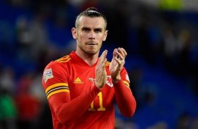 بيل يطالب منتخب ويلز تعلم بعض الحيل قبل المونديال