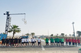 50 منتسباً من شرطة أبوظبي يشاركون بفعالية عام الخمسين الرياضية