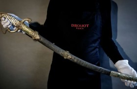 مزاد على سيف لنابليون بمليون يورو