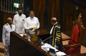 قاتل محكوم بالإعدام يؤدي اليمين نائبا برلمانيا