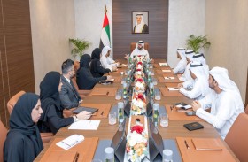 ولي عهد الفجيرة يلتقي فريق مجلس محمد بن حمد الشرقي ويطلع على تقرير عمله