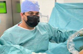 سائحة تشكر فريقا طبيا بدبي أنقذها من غرغرينا وبتر ذراعها