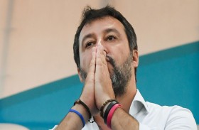 إيطاليا: الكابتن ماتيو سالفيني يغيّر جلده...!