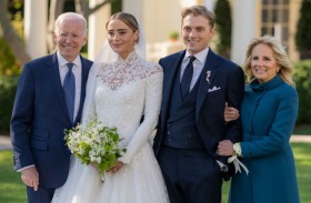 الجد بايدن يحتفل بزواج حفيدته