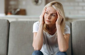 أعراض جسدية ونفسية قد تشير إلى انخفاض مستويات فيتامين «د»