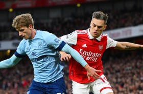 كبوة أرسنال تشعل الصراع على صدارة الدوري الإنجليزي