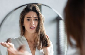 تحذير طبي.. أثر جانبي غير متوقع لعلاج شائع لتساقط الشعر