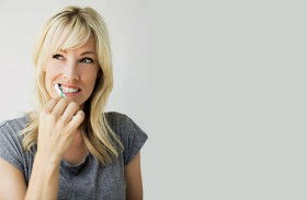 لهذا السبب تجنب وضع فراشي الأسنان في الحمام