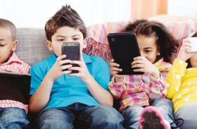 توصية بعدم شراء هواتف ذكية للأطفال دون 11 عاما 