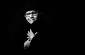  ناجية من المحرقة تروي في كتاب ذكرياتها في أوشفيتز