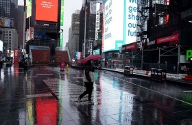 حاكم الأزمة أندرو كومو يوقد حلم الديمقراطيين...!