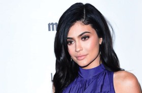 كايلي جينر «نادمة» على الخضوع لجراحات تجميلية