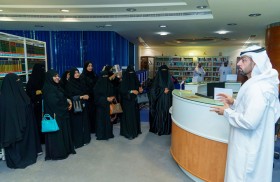الأرشيف والمكتبة الوطنية يستقبل وفداً من سيدات «بركة الدار» ويطلعهن على دوره في حفظ تاريخ الإمارات المجيد وتراثها العريق