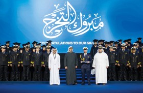 خالد بن محمد بن زايد يشهد حفل تخريج الدفعة الأولى من أكاديمية أبوظبي البحرية