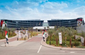 جامعة الإمارات تطرح برنامجاً جديداً للغة الإنجليزية لدعم الخريجين في سوق العمل
