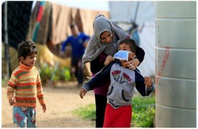 كوفيد-19 له تداعيات «مدمرة» على النازحين 